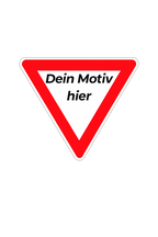 Vorfahrt gewähren Verkehrsschild personalisierbar 63 cm Aluminium